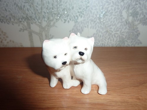 Pair beswick west - pair,