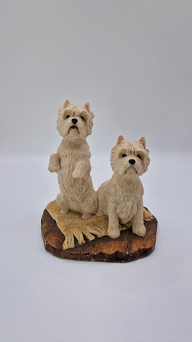 Border fine arts pair of - “a,