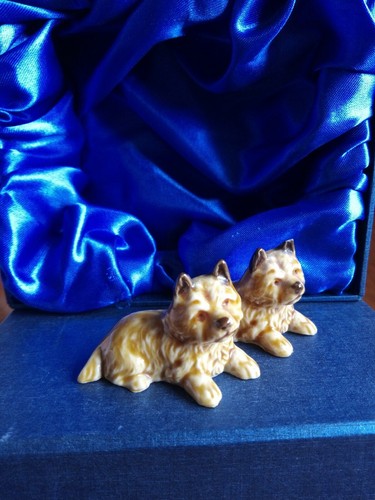 Wade porcelain pair west - wade,
